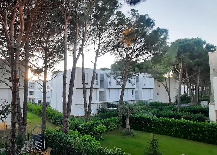 公寓 Comfortable Big Apartment-san Pietro Resort, Lalez,