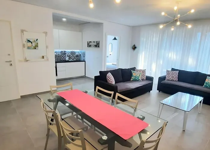 Comfortable Big Apartment-san Pietro Resort, Lalez,