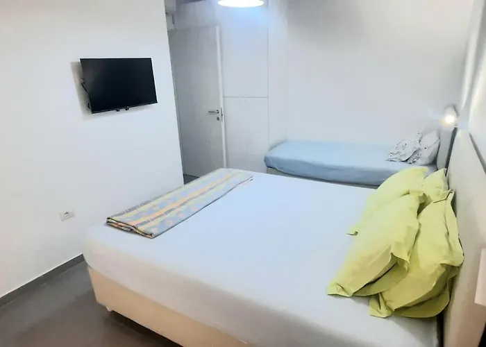 Comfortable Big Apartment-san Pietro Resort, Lalez, *